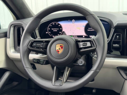 2024 Porsche Cayenne Turbo E-Hybrid Coupe