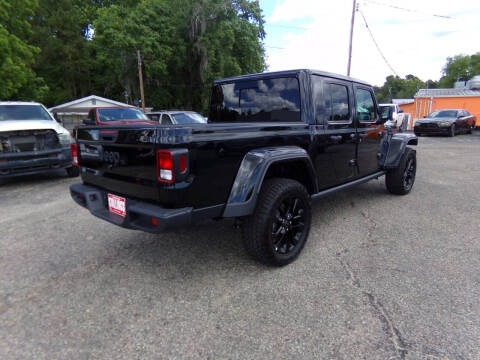 2025 Jeep Gladiator NightHawk