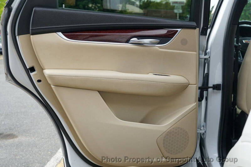 2018 Cadillac XT5 Premium Luxury