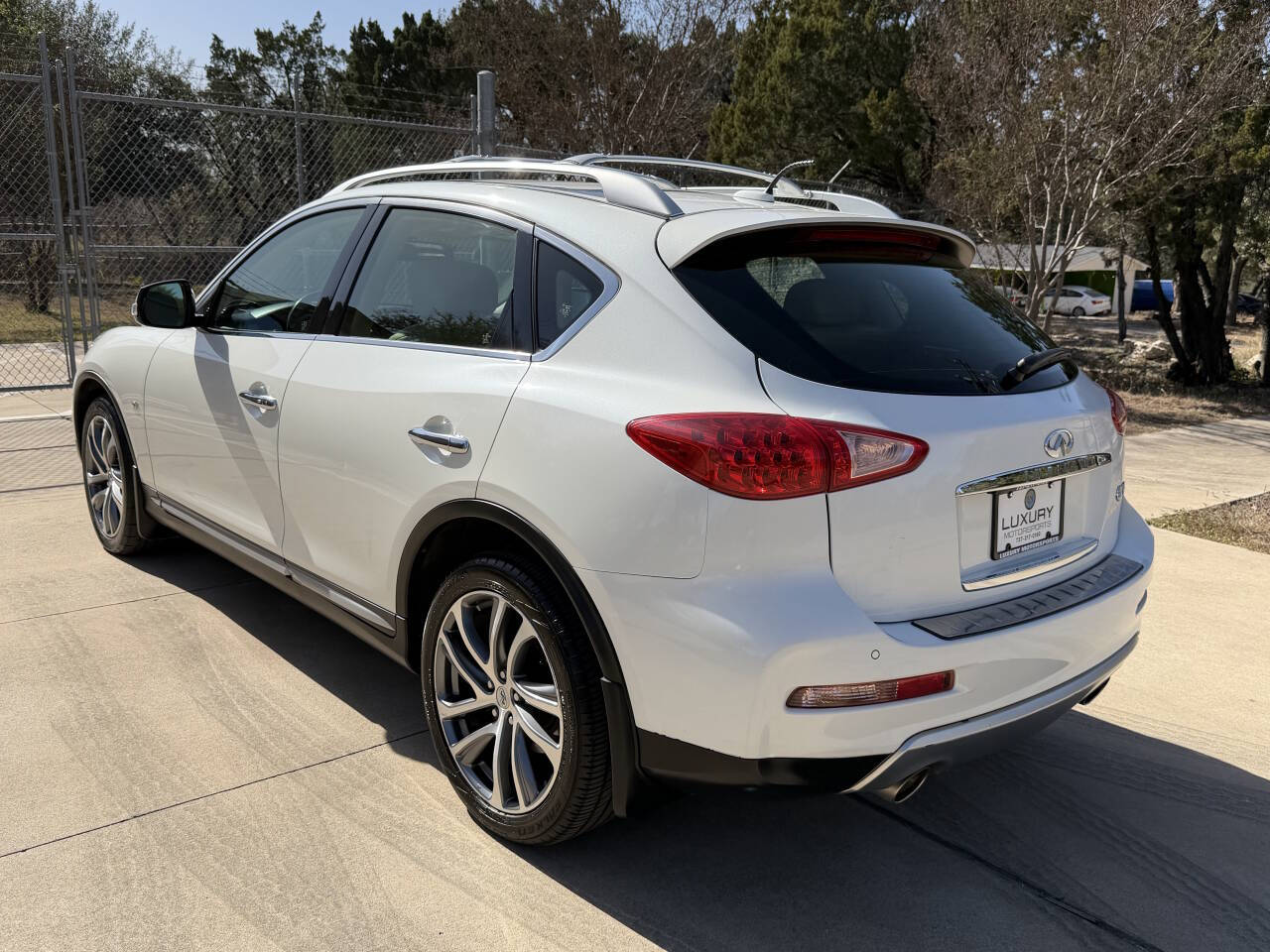 Used Car 2017 Infiniti Qx50  Base Awd 4dr Crossover For Sale Under $15,000 In Austin, Texas