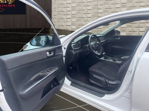 2020 Kia Optima LX