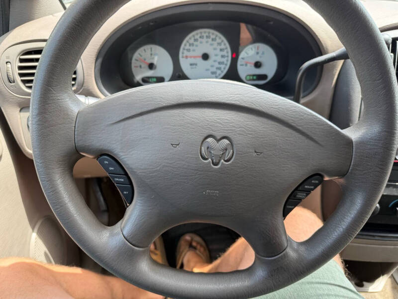 2002 Dodge Caravan SE
