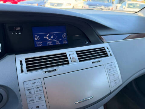 2009 Toyota Avalon
