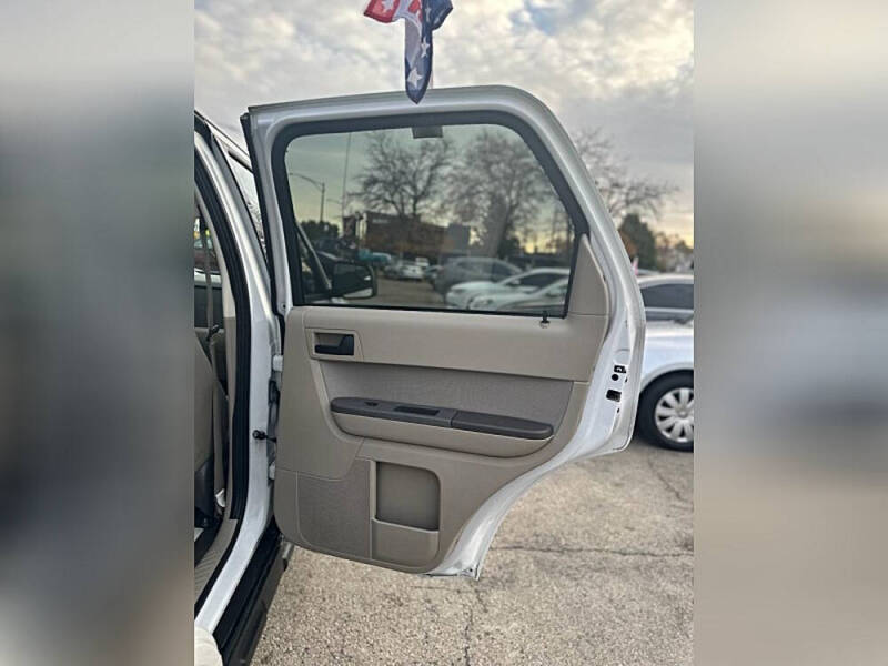 2011 Ford Escape XLT