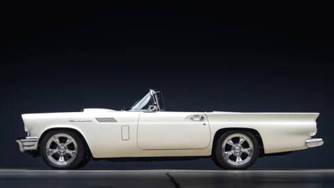 1957 Ford Thunderbird