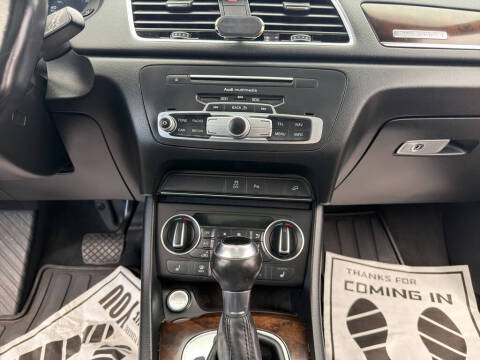 2016 Audi Q3 2.0T quattro Premium Plus