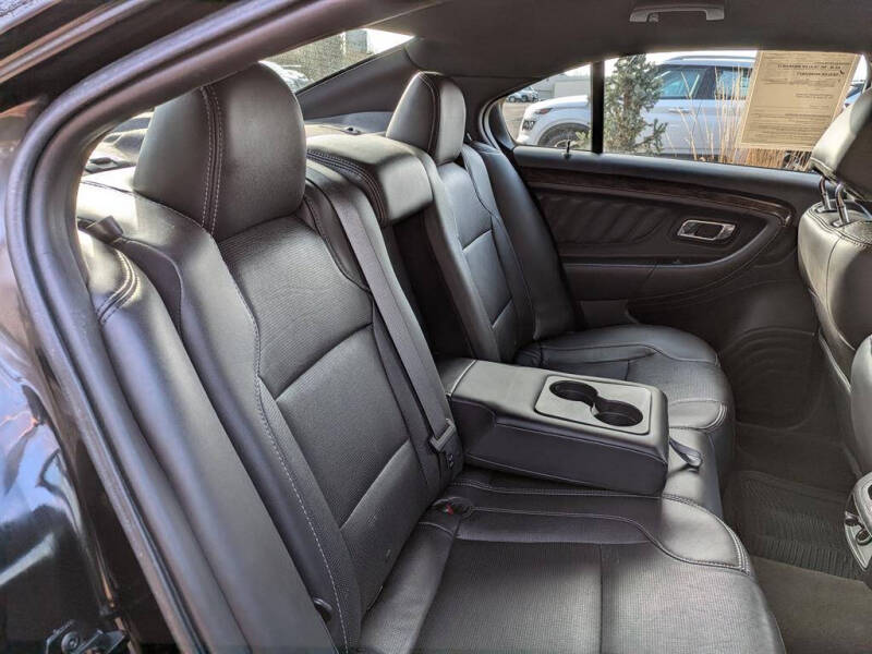 2015 Ford Taurus Limited