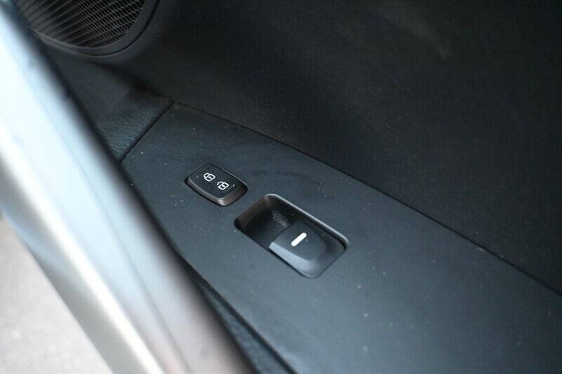 2017 Hyundai Veloster