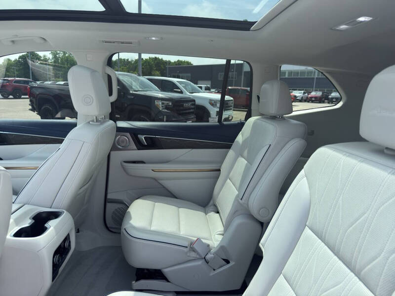 2025 Buick Enclave Avenir
