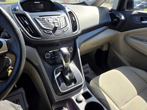 2015 Ford C-MAX Hybrid SE
