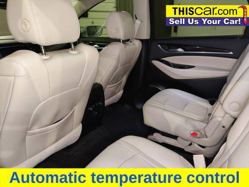 2020 Buick Enclave Essence