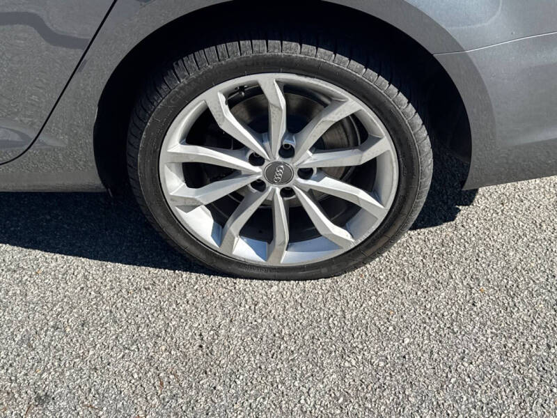 2019 Audi A4 Premium 40 TFSI