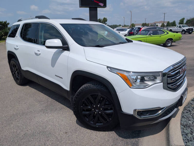 2017 GMC Acadia SLT-1