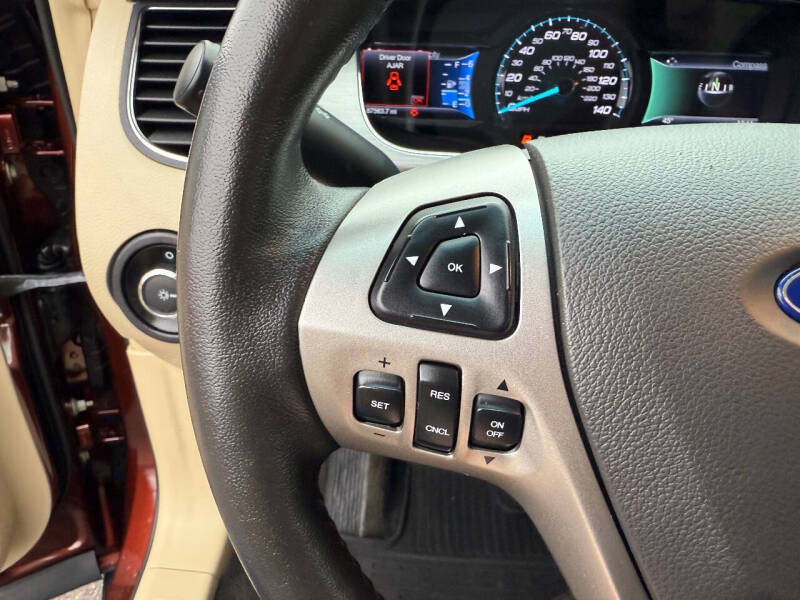 2015 Ford Taurus SEL