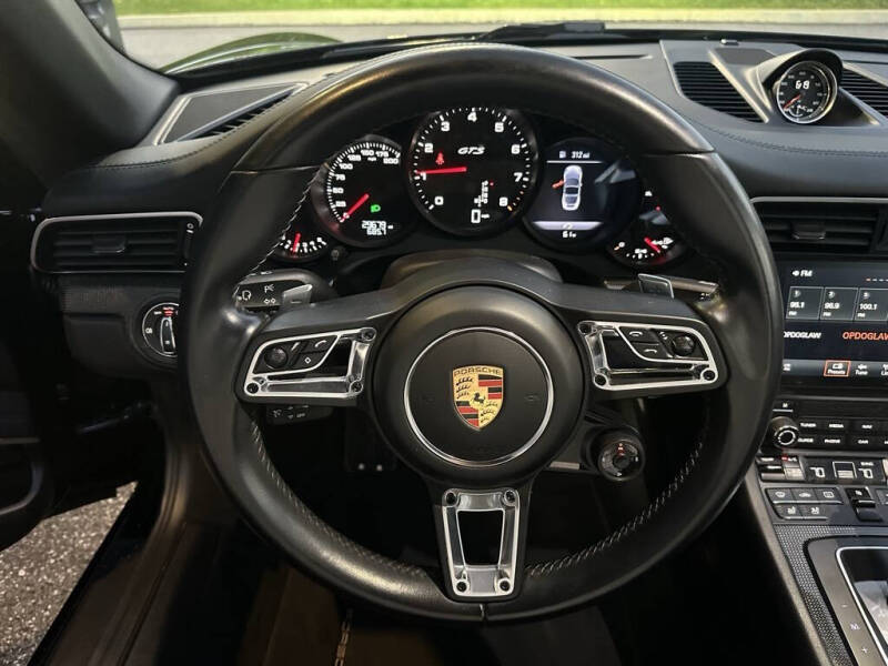 2019 Porsche 911 Targa 4 GTS
