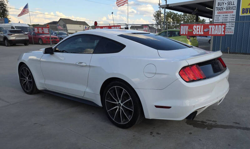 2015 Ford Mustang