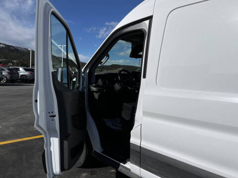 2023 Ford E-Transit