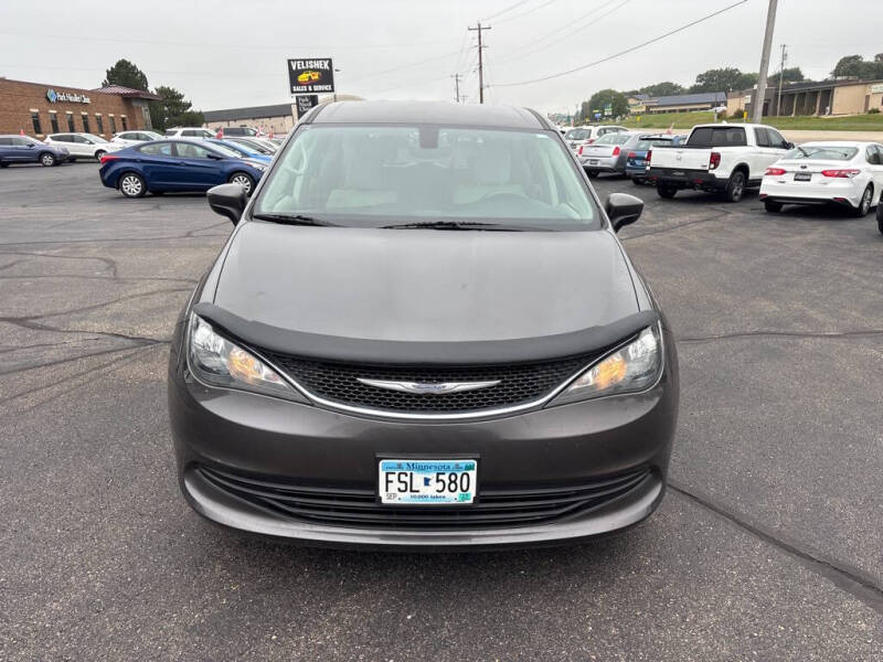 2017 Chrysler Pacifica Touring