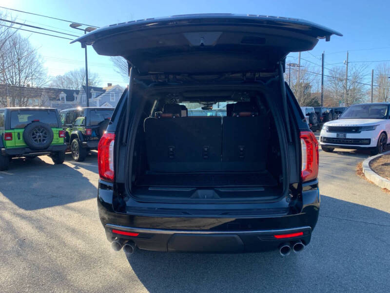 2023 GMC Yukon Denali Ultimate