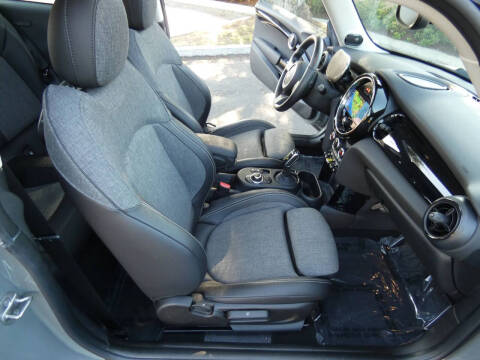 2022 MINI Hardtop 2 Door Cooper SE