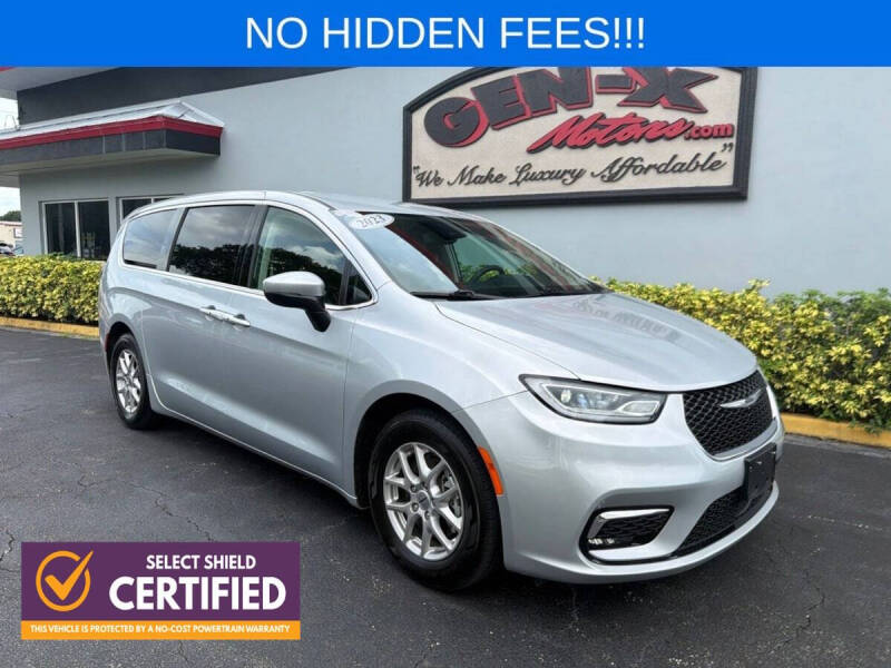 2023 Chrysler Pacifica Touring L