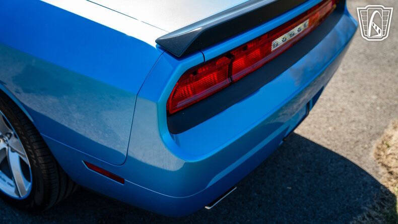 2010 Dodge Challenger SRT8