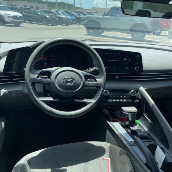 2021 Hyundai Elantra