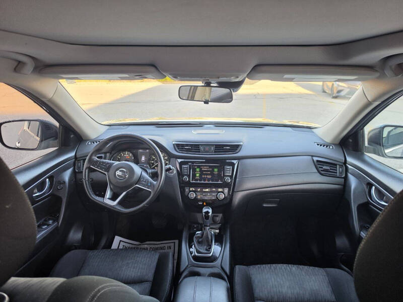 2019 Nissan Rogue SV