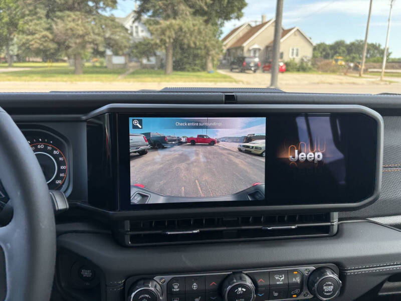 2025 Jeep Gladiator Mojave