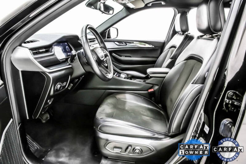 2022 Jeep Grand Cherokee L Altitude