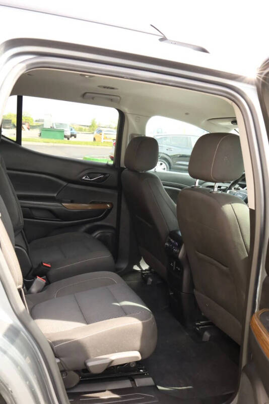 2021 GMC Acadia SLE