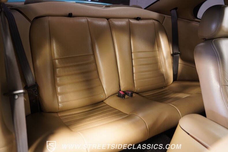 2004 Ford Mustang GT Deluxe