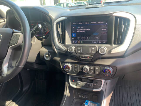 2022 GMC Terrain SLT