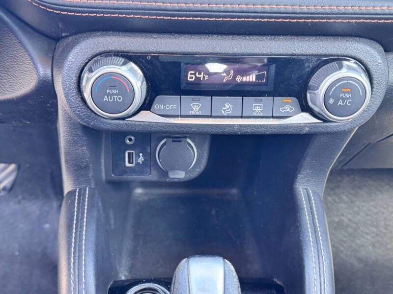 2018 Nissan Kicks SR