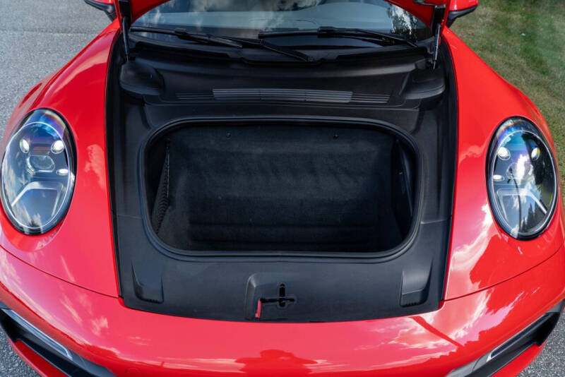 2023 Porsche 911 Carrera