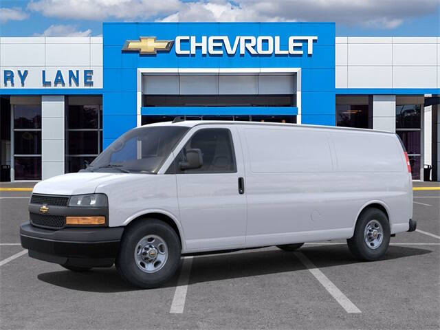 2024 Chevrolet Express 2500