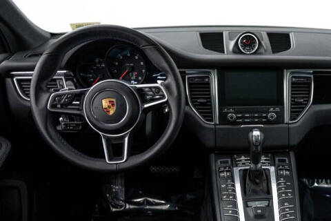 2018 Porsche Macan