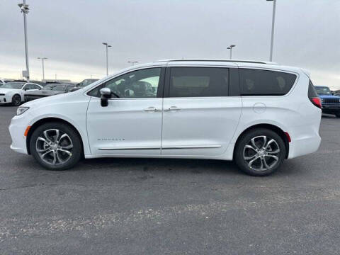 2026 Chrysler Pacifica Pinnacle