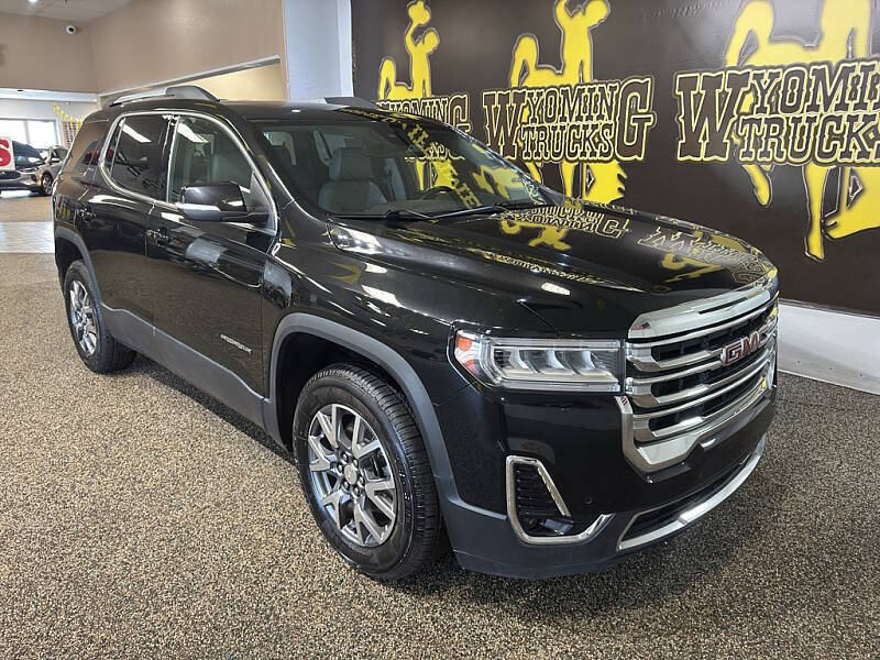 2023 GMC Acadia SLT