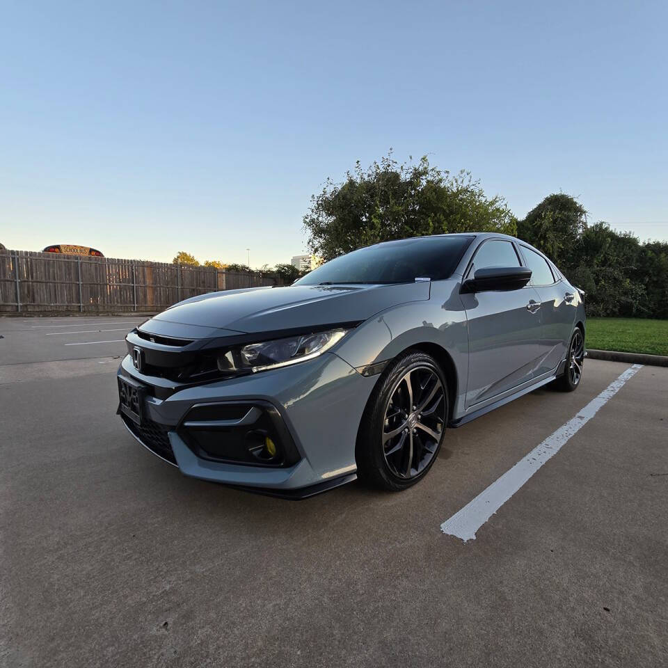 2021 Honda Civic for sale at MOTOR VILLAGE LLC in Houston, TX