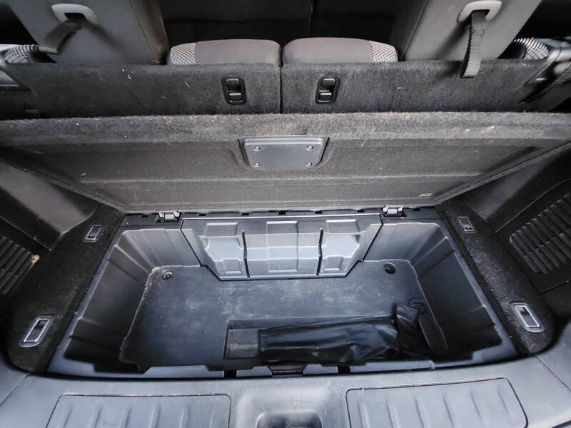 2017 Nissan Pathfinder SV