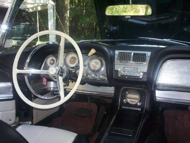 1960 Ford Thunderbird