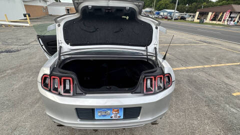 2014 Ford Mustang V6