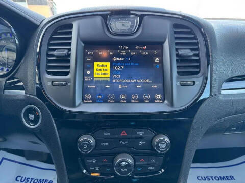 2023 Chrysler 300 S V6