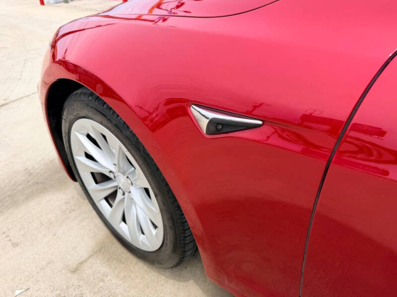 2017 Tesla Model S 75D