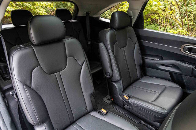 2022 Kia Sorento X-Line EX