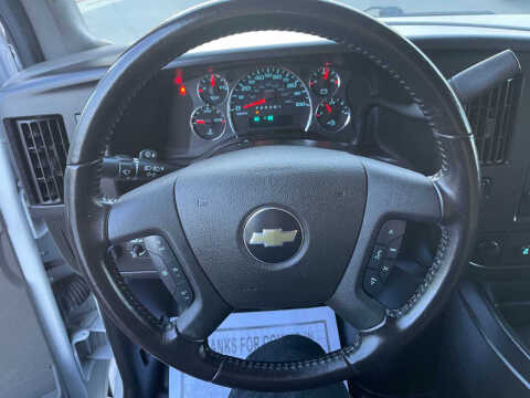 2022 Chevrolet Express 3500