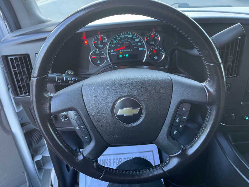 2022 Chevrolet Express 3500