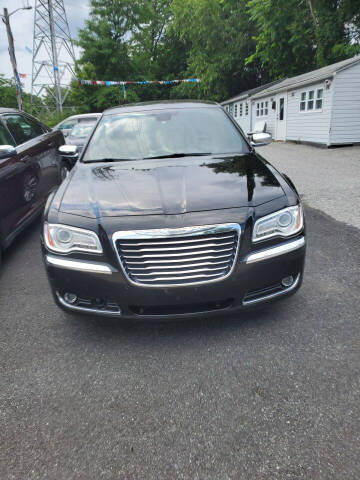 2011 Chrysler 300 for sale at FIVE FRIENDS AUTO in Wilmington DE