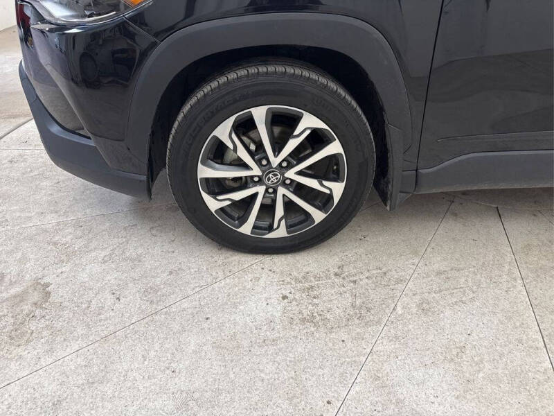 2022 Toyota Corolla Cross XLE